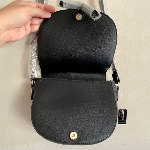 NWT Victoria’s Secret Black Gold Studded Crossbody Saddle Bag Purse - Picture 6 of 16